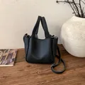 Retro black lychee grain tote bag with double handles and adjustable shoulder strap - Without Pendant / Black
