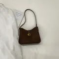 Dunkelbraune Wildleder-Achseltasche mit goldener G-Schnalle und passendem Riemen - Wildleder Kaffee