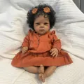 Realistische 18-Zoll-Reborn-Babypuppe Bettie mit orangefarbenem Strickoutfit - Stoffkörper Stil / Orangerotes Kleid