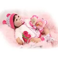 Poupée Reborn réaliste en grenouillère rose avec peluche éléphant et accessoires - Tenue Papillon Rose (1613) / 55 cm