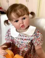 Dettaglio della bambola reborn da 60 cm con vene 3D realistiche e codini marroni - Come mostrato / Grande