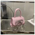 Mini sac carré rose avec nœud en strass et bandoulière en chaîne argentée - Rose
