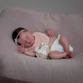 Lebensechte 20-Zoll Reborn Babypuppe Laura mit 3D-Haut und sichtbaren Adern - Vollkörper Vinyl Realistisches Schlafendes Baby Stil
