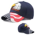 Casquette de baseball bleu marine avec broderie aigle et drapeau USA sur la visière - Tête d'Aigle Drapeau