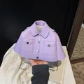 Borsa a tracolla lavanda a forma di giacca con bottoni argento e catena metallica - Viola