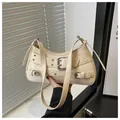 Y2K-Punk-Schultertasche in Cremeweiß mit dekorativen Metallösen und Nieten - Khaki