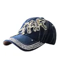 Berretto da baseball in denim lavato blu scuro con lettere ADR in strass e pizzo - Regolabile / Blu Scuro (ADR)