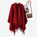 Scialle con nappe bordeaux scuro in cashmere spesso per donna elegante inverno look - Borgogna