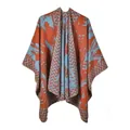 Chal bohemio de punto grueso en rojo óxido y azul grisáceo con patrón geométrico de invierno - Talla única / Rojo Óxido Y Verde Azulado