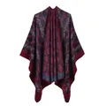 Poncho en maille pour femme avec motif géométrique rouge et bleu marine - Bordeaux Peau de Serpent (4140455985398)