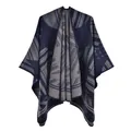 Dettaglio della trama in maglia blu scuro e grigio con motivi geometrici fini - 135cmx155cm / Stile Geometrico Blu Notte