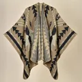 Detail of tribal pattern knit shawl with geometric prints and soft fabric texture - 130x150cm / New Totem Diamond Khaki