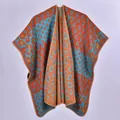 Poncho épais en tricot pour femmes avec motifs léopard et pois en orange et bleu sarcelle - Orange Léopard Pois