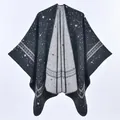 Black and grey double-sided knitted shawl cape with starry pattern and geometric borders - One Size / Robe / 130x150cm / Black