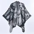 Châle en tricot rétro avec motifs tête de mort noir et blanc pour bureau et voyage - Noir (Tête de Mort Mandala)