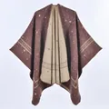 Double-sided knitted shawl cloak in coffee and beige with geometric diamond pattern - One Size / Robe / 130x150cm / Coffee