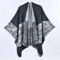 Châle d'hiver pour femme avec motif géométrique de losanges noirs et gris en imitation cachemire - Noir Géométrique