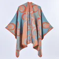 Châle en maille à motifs floraux en bleu, orange et corail rose pour femme - Bleu Orange