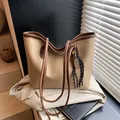 Chic beige lychee leather tote bag with FASHION lettering and tennis charm - Khaki With Pendant