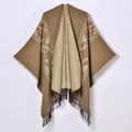 Women's knit shawl with geometric jacquard pattern and black tassels in brown beige - Khaki Brown Geometric