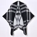 Poncho en maille à carreaux noir et blanc pour femme, châle chaud et élégant drapé - Noir