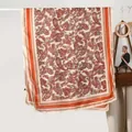 Écharpe vintage à motif Paisley pour femmes avec bordure rouge et texture coton doux - Orange