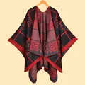 Damen Poncho-Schal mit Karomuster in Rot und Schwarz aus weichem Kaschmir-Imitat - Schwarz Rot Linien-Karo