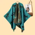 Sciupe spessa in maglia blu con jacquard Scottish Terrier e bordo ricamato chic - Blu Lago