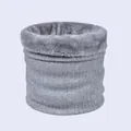 Scaldacollo grigio unisex con esterno in maglia a coste e fodera in pile felpato - Grigio chiaro