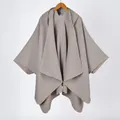 Poncho de punto con capucha para mujer con aberturas laterales en elegante color gris - Caqui
