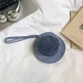 Mini portamonete a forma di cappello da pescatore in denim blu con cordino e metallo - Multicolore 1