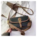 Borsa a tracolla vintage in pelle a grana nera con eleganti finiture marroni - Nero
