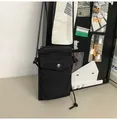 Borsa a tracolla minimalista in nylon nero per cellulare con cordino regolabile - Nero