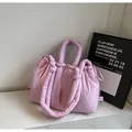 Bolso de hombro acolchado rosa con cordón ajustable y diseño acolchado ligero - Rosa sin colgante