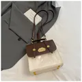 Sac à dos bicolore en cuir marron et beige avec fenêtre et broderie dessin animé - Blanc et Café sans Pendentif