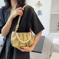 Sac nuage plissé chic en jaune pâle avec poignée élégante en perles pour femme - Vert Réglisse