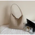Borsa shopper beige plissettata grande capacità con ricamo inglese - Cachi