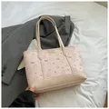 Bolso tote rosa con estampados de gatos y osos y detalles en cuero blanco crema - Rosa