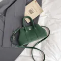 Grüne Boston-Tasche mit Litschimuster, Silberschnalle und verstellbarem Riemen - Ohne Anhänger / Grün