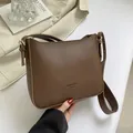 Deep brown retro small square shoulder bag with fashion bag NEW YORK gold lettering - Brown