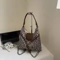 Chic leopard print tote bag with brown leather trim and metal chain strap for women - Off-white Without Pendant