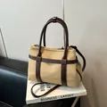Business Canvas Shopper in Beige und Dunkelbraun mit abnehmbarem Schultergurt Design - Khaki