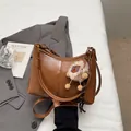 Brown faux leather tote bag with vertical stitching, shoulder straps and plush sheep charm - With Pendant / Brown