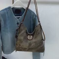 Sac fourre-tout en denim vert olive vintage avec logo M en métal et chaîne argentée - Noir sans Pendentif