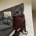 Retro dark brown fringe bucket bag in suede and smooth leather for winter fashion - Coffee