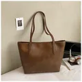 Borsa tote marrone retrò con trama in pelle naturale per ufficio e uso quotidiano - Marrone
