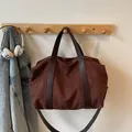 Borsa tote grande in pelle scamosciata marrone retrò da donna con manici marrone scuro - caffè