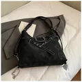 Retro black large tote bag with white stitching, leather handles and metal chain accents - No Pendant / Black