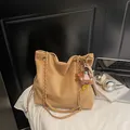 Brown faux suede tote bag with chain shoulder strap and cute bear plush charm - With Charm / Khaki