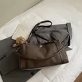 Vintage Segeltuch-Einkaufstasche in Kaffeebraun mit Schultergurten und Bärenanhänger - Groß (Mit Anhänger) / Braun
